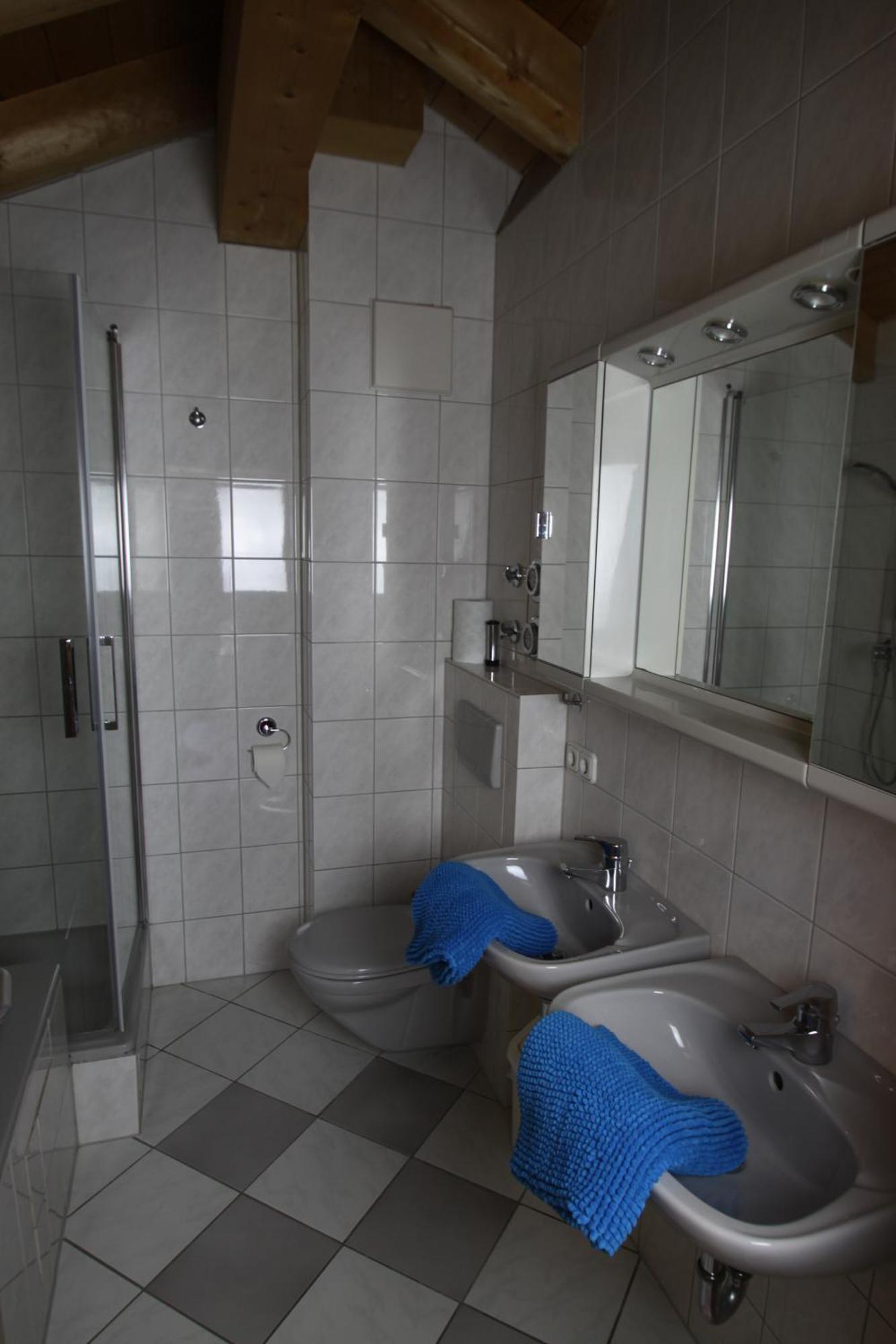 Ferienwohnung Almhuettenweg Dreitorspitze การ์มิช-พาร์เทนเคียร์เชน ภายนอก รูปภาพ
